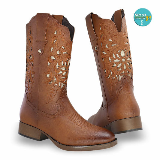 Marca MAXIM, Estilo 6040, Color COGÑAC, Corrida 23 - 26.5