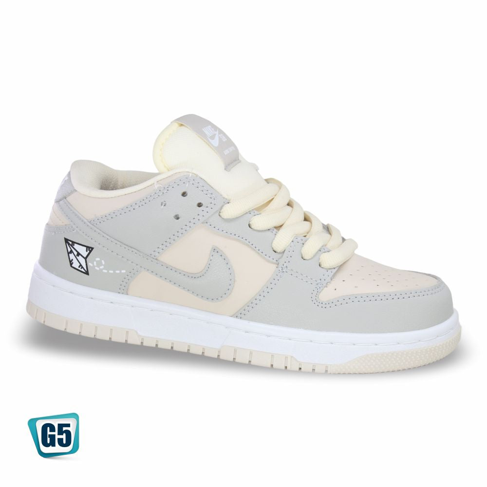 CALZADO URBANO G520, ESTILO DUNKSB, COLOR GREY AIRPLANE, CORRIDA 22 - 26.5