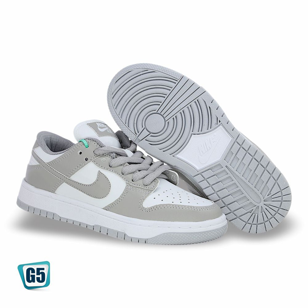 CALZADO URBANO MOD. DUNKG1 COLOR GRIS BLANCO