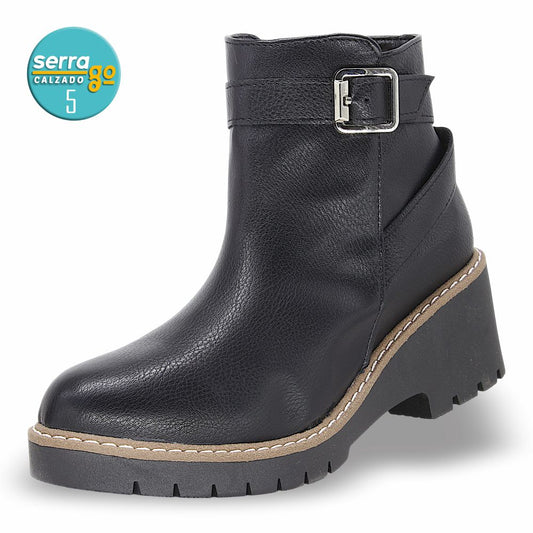 Marca MAXIM, Estilo 4071, Color NGO, Corrida 23 - 26.5.