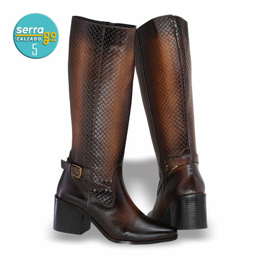Marca CESAR & ALMA, Estilo 871, Color TABACO, Corrida 23 - 26.5.