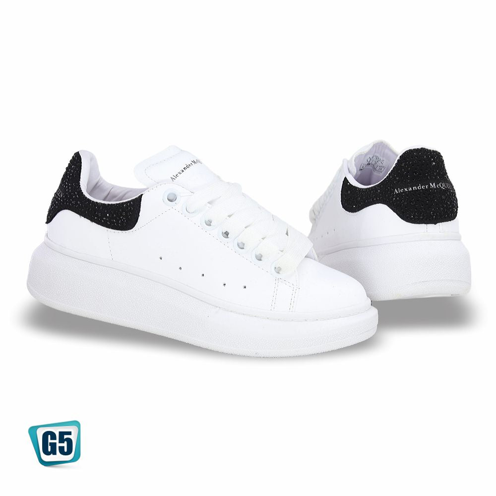 CALZADO URBANO L41, ESTILO MCQUEN, COLOR BLANCO BRILLOS NEGRO, CORRIDA 22 - 26.5