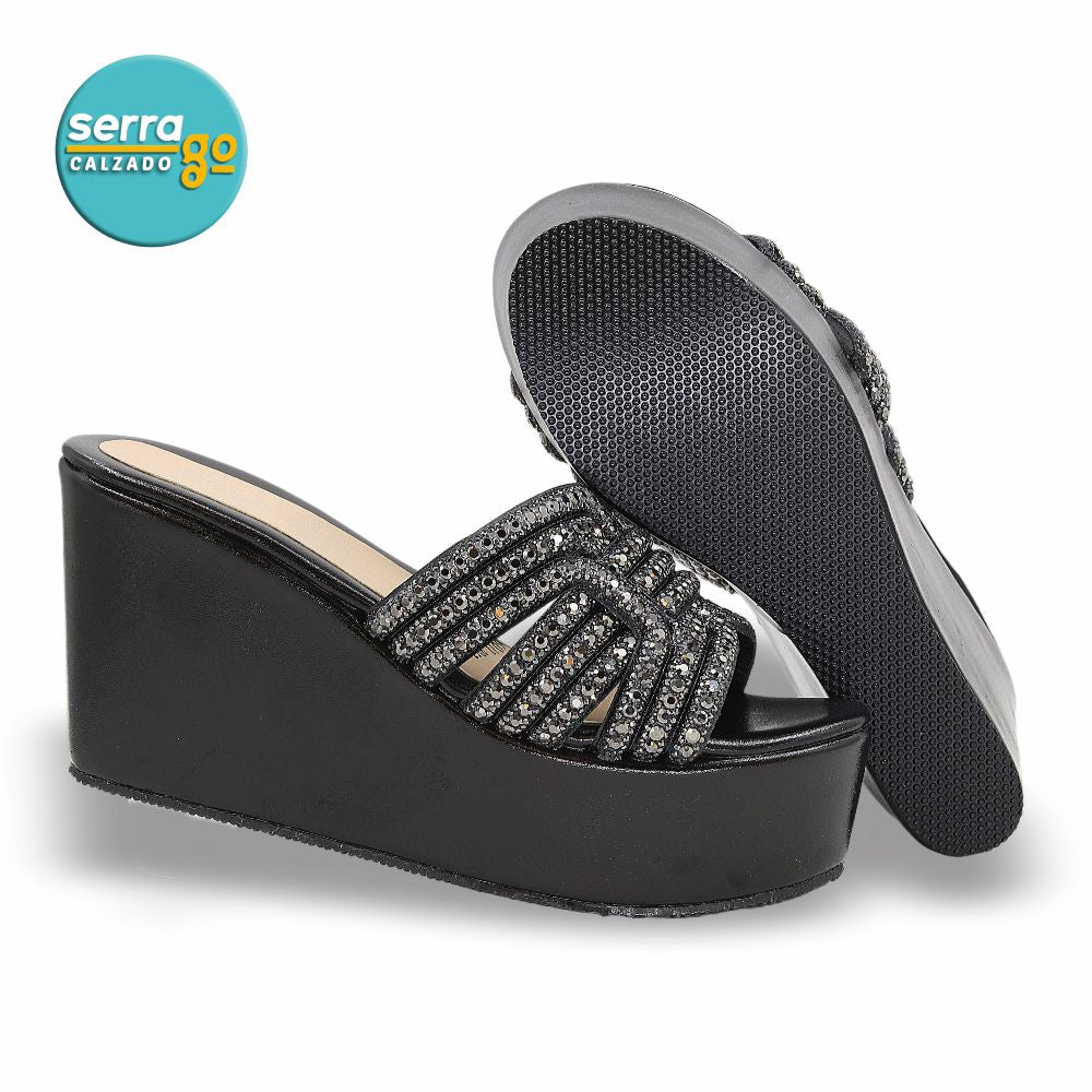 SANDALIA DE PLATAFORMA MOD. 2506 COLOR NEGRO
