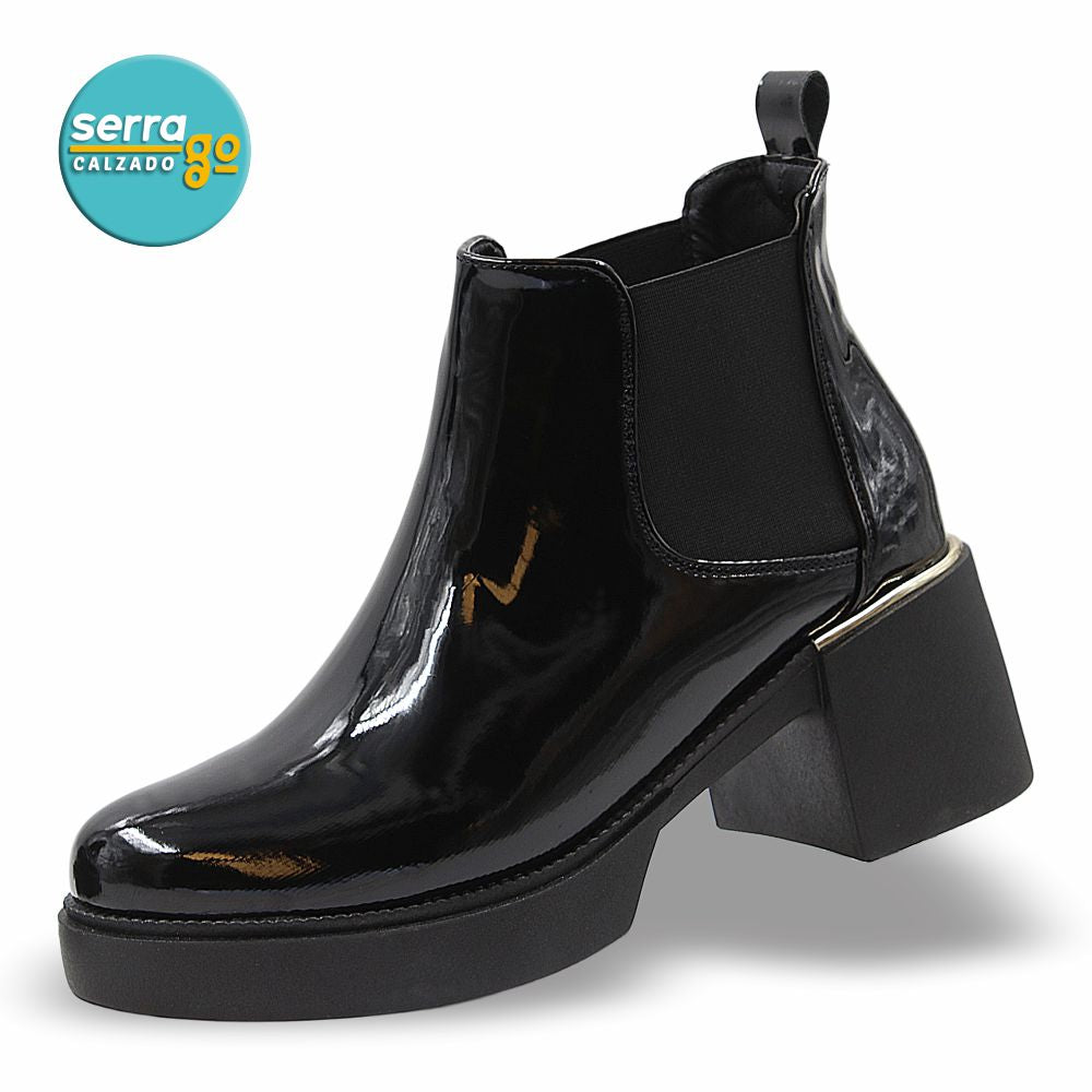 BOTA  DAMA ESTILO 9074 COLOR CHAROL NEGRO
