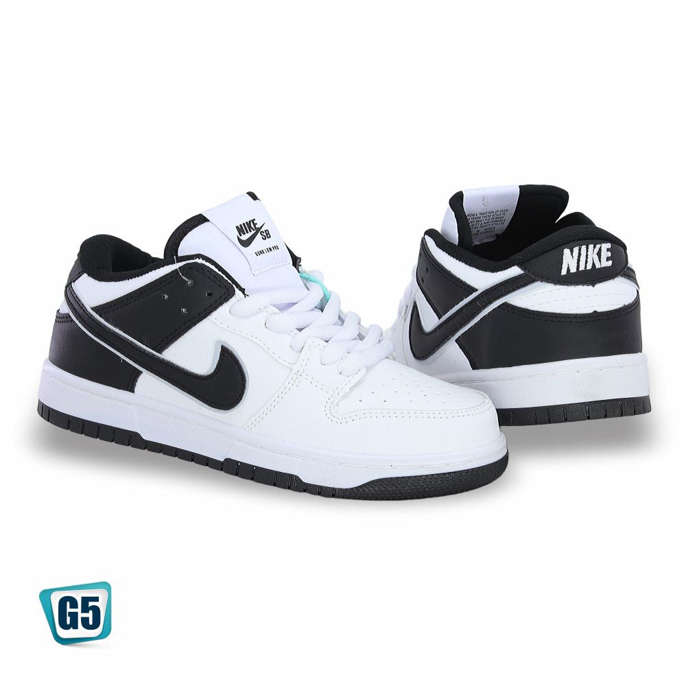CALZADO URBANO NKE G520, Estilo DUNKLM, Color G.T. WHITE BLACK, Corrida 25 - 30.