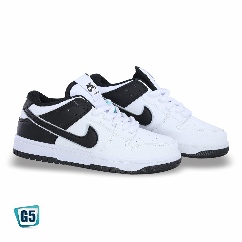 CALZADO URBANO NKE G520, Estilo DUNKLM, Color G.T. WHITE BLACK, Corrida 25 - 30.