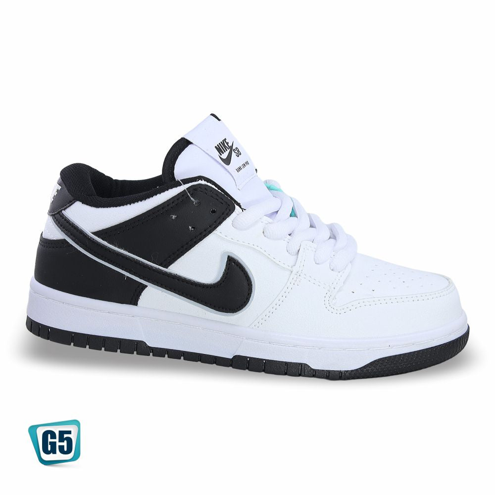 CALZADO URBANO NKE G520, Estilo DUNKLM, Color G.T. WHITE BLACK, Corrida 25 - 30.